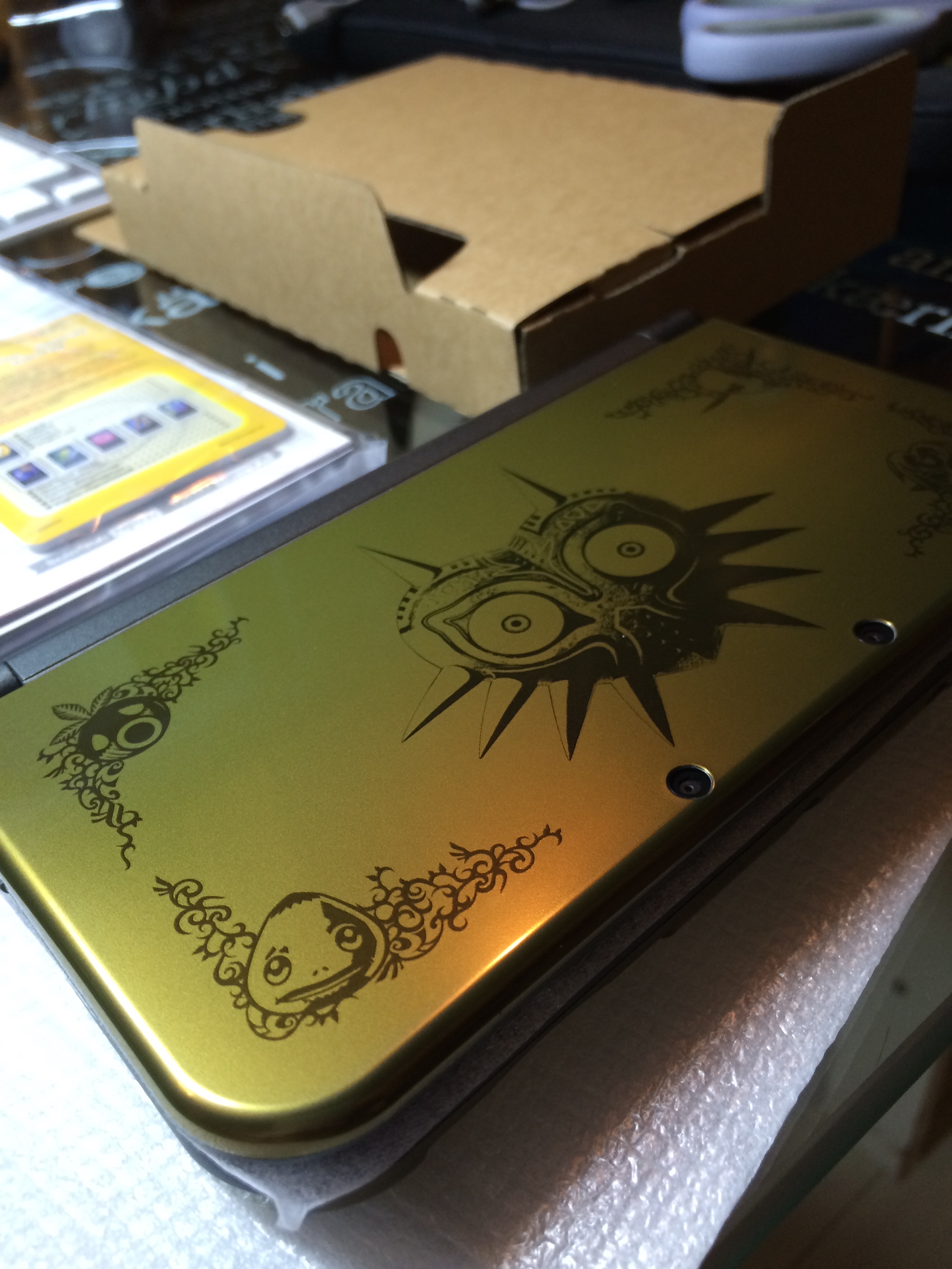 Collector console New 3DS XL zelda MM  - Page 13 15021007310719108112951955