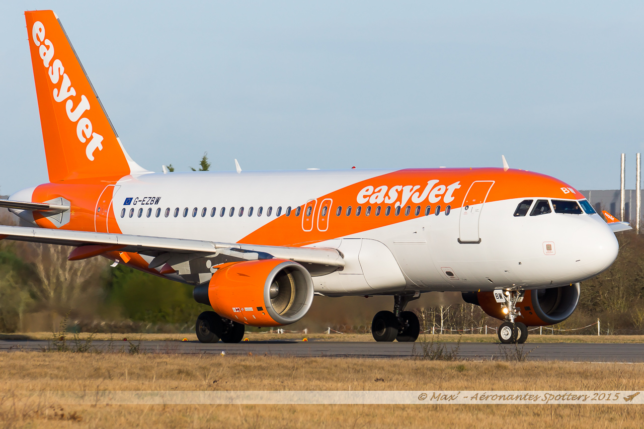 [21/02/2015] Airbus A319 (G-EZBW) Easyjet new livery   15022501535719094713006386