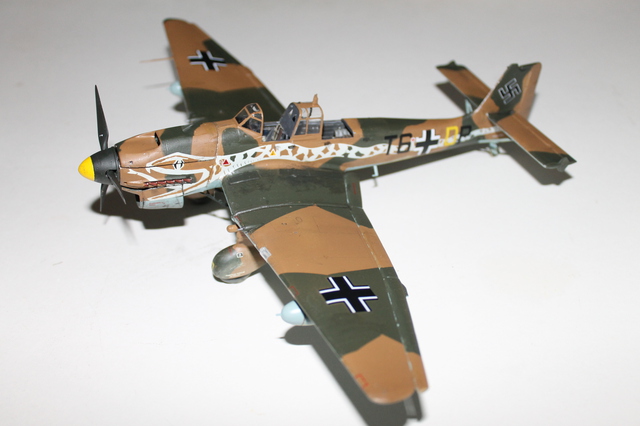 [concours avions allemand WWII] Junkers Ju87 B-2 Italeri 1/48 - Page 8 1503020418468566313028630