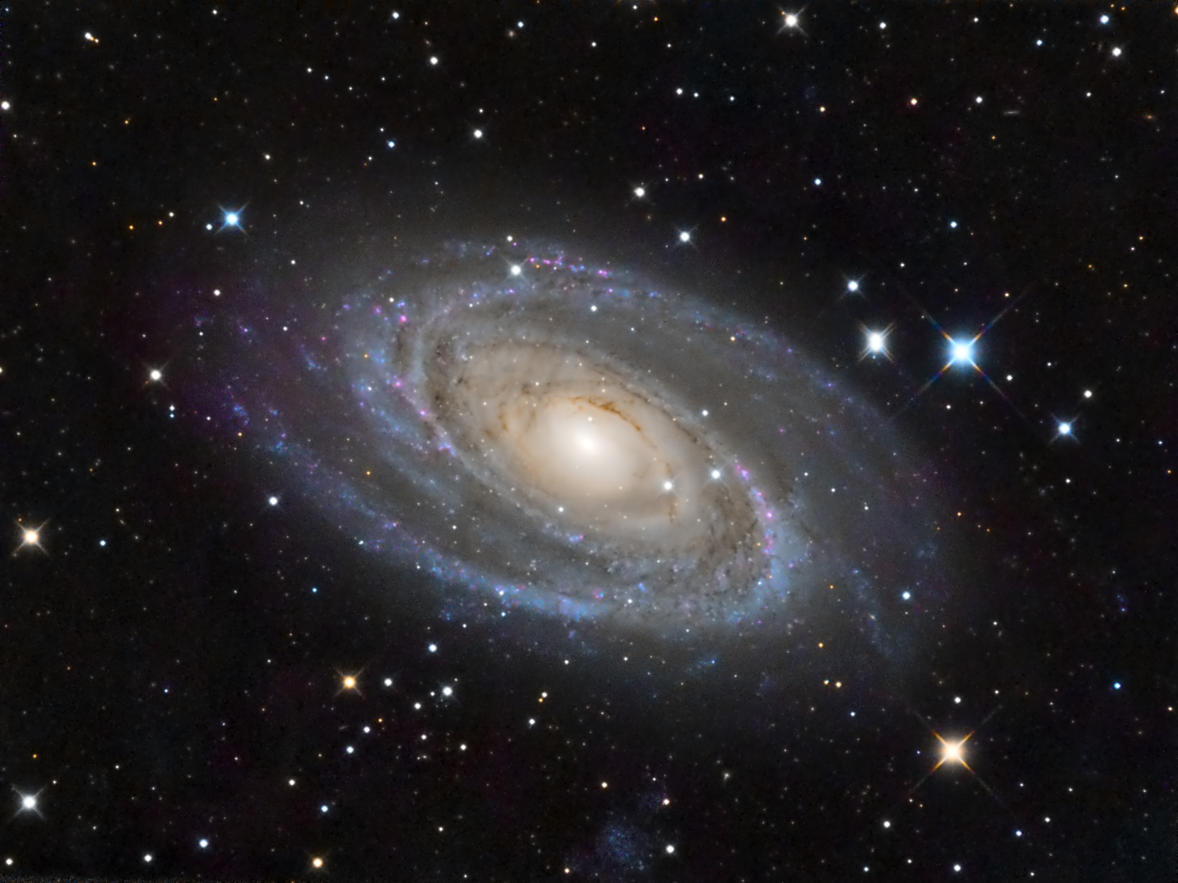 M81_Final_v3_Denoise