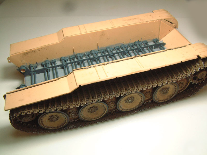 [HobbyBoss] German Panther Ausf.D Flak Bergepanther - 1/35e - - Page 2 1504060705004769013146613