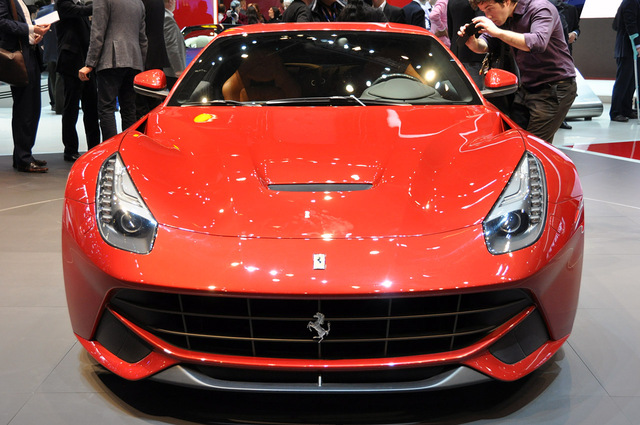 Ferrari   F12   berlinetta - Page 6 15041410080013504513170067