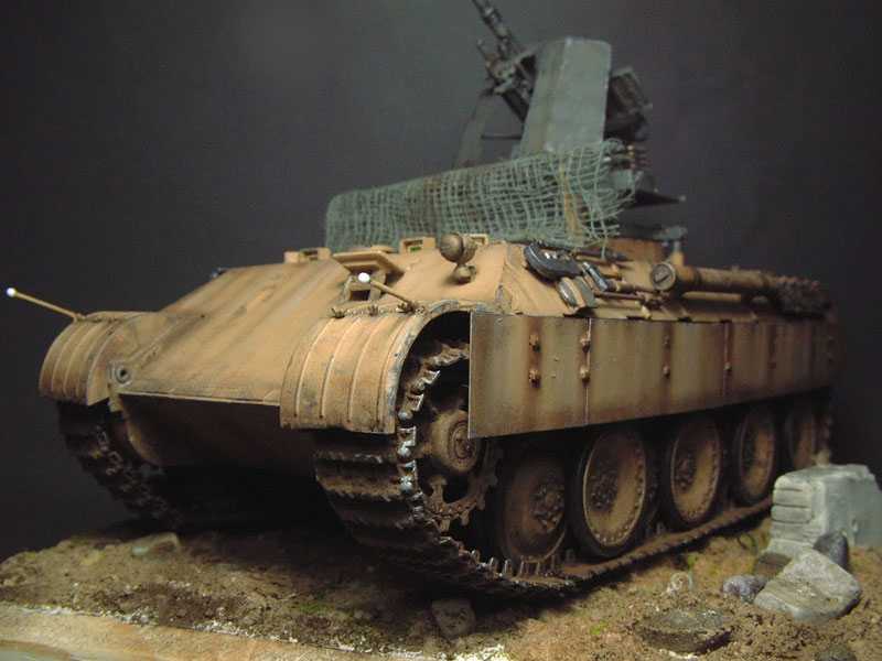 [HobbyBoss] German Panther Ausf.D Flak Bergepanther - 1/35e - 1504200927014769013188941