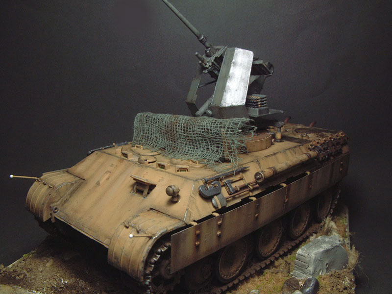 [HobbyBoss] German Panther Ausf.D Flak Bergepanther - 1/35e - 1504200927024769013188942