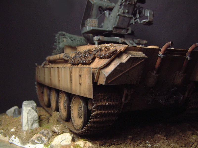 [HobbyBoss] German Panther Ausf.D Flak Bergepanther - 1/35e - 1504200927134769013188950