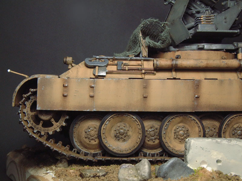 [HobbyBoss] German Panther Ausf.D Flak Bergepanther - 1/35e - 1504200927144769013188951