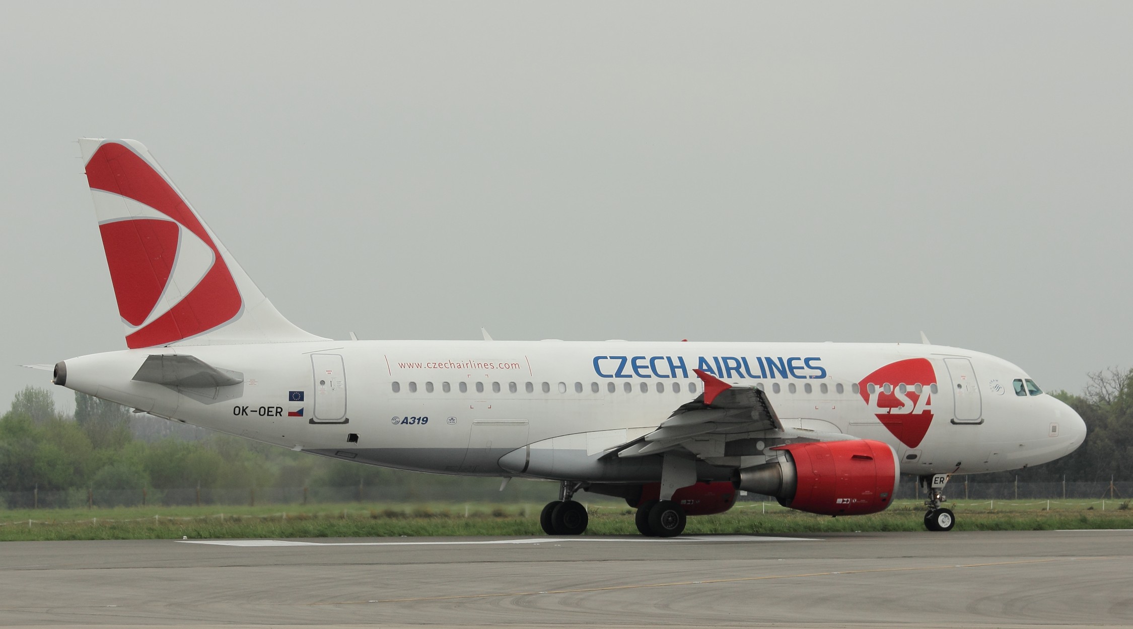 [18/04/2015] Airbus A319 ( OK-OER ) Czech Airlines  15042110373319033613195154