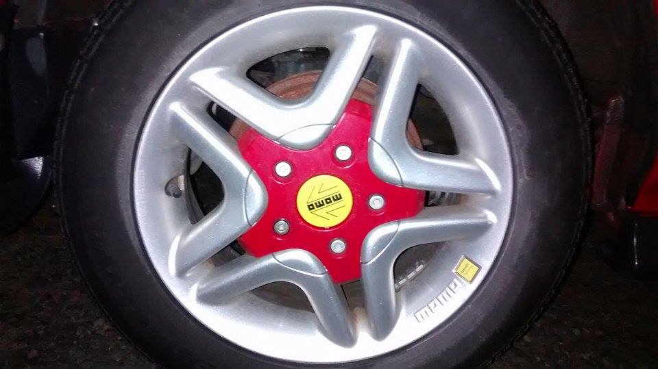 Momo r34. Диски Momo r15. Momo Ferrari. Диски Феррари 14 радиус