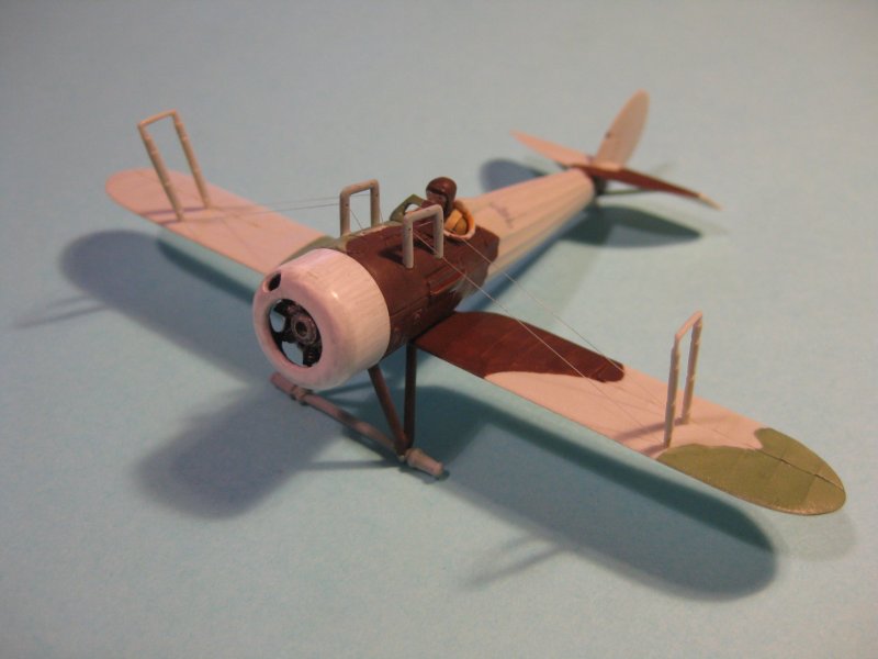 Concours 1ère guerre mondiale [Revell] Nieuport 28 - Page 2 1505171004143532813276708