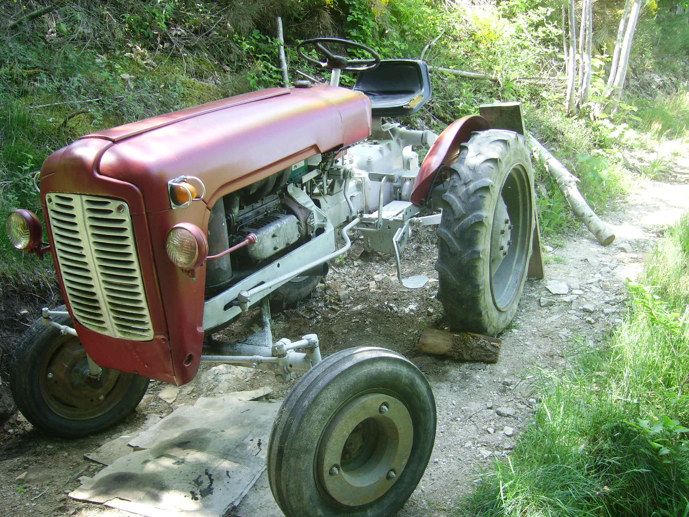 Massey Ferguson 821D réglages moteur - Page 2 15052204283319605713288831