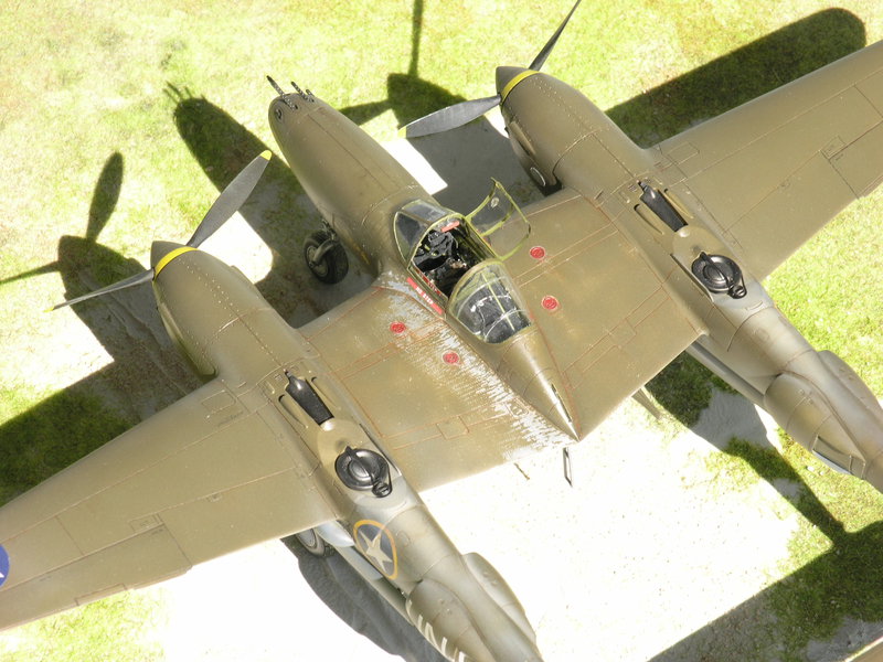 [Academy] Lockheed Lightning P-38F "Texas Terror"   1/48 - Page 3 15082301133311241913526744