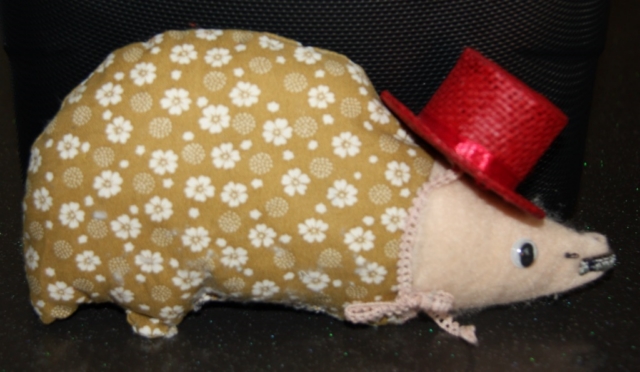 Couture BB Tablier � Comptines-Doudous - Doudous (3a) [640x480]