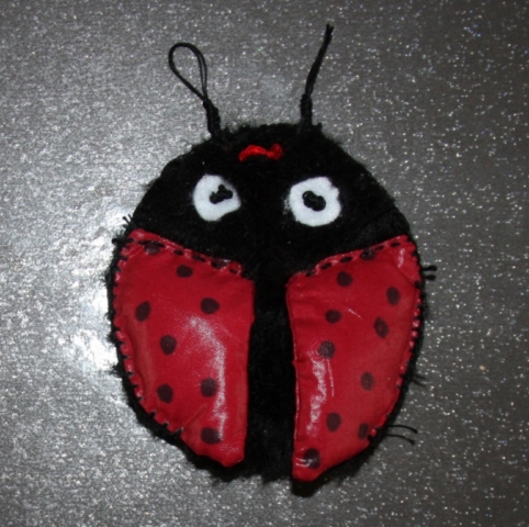 Couture BB Tablier � Comptines-Doudous - Doudous (39)  [640x480]