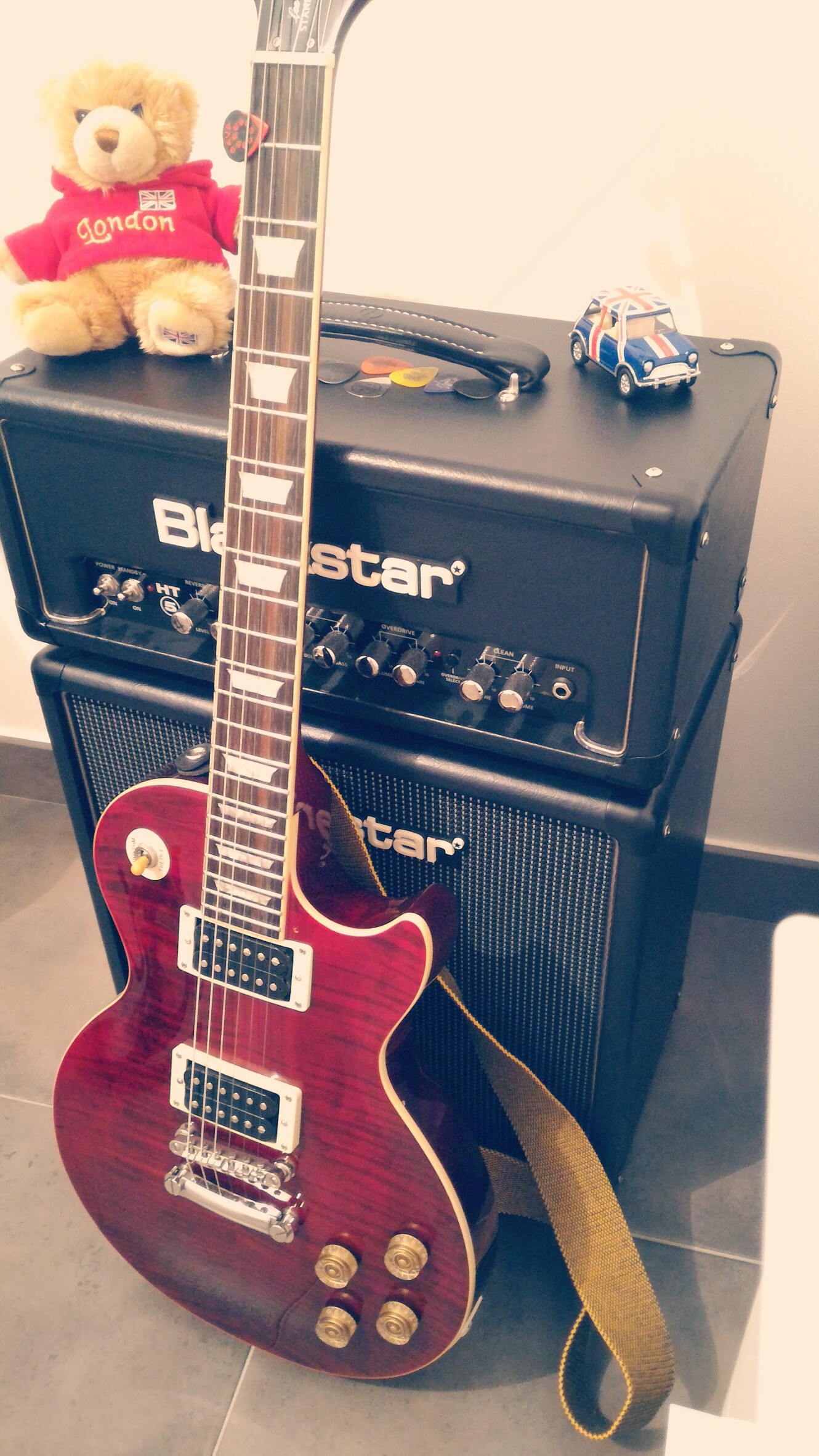 PicsArt_10-15-07.22.19