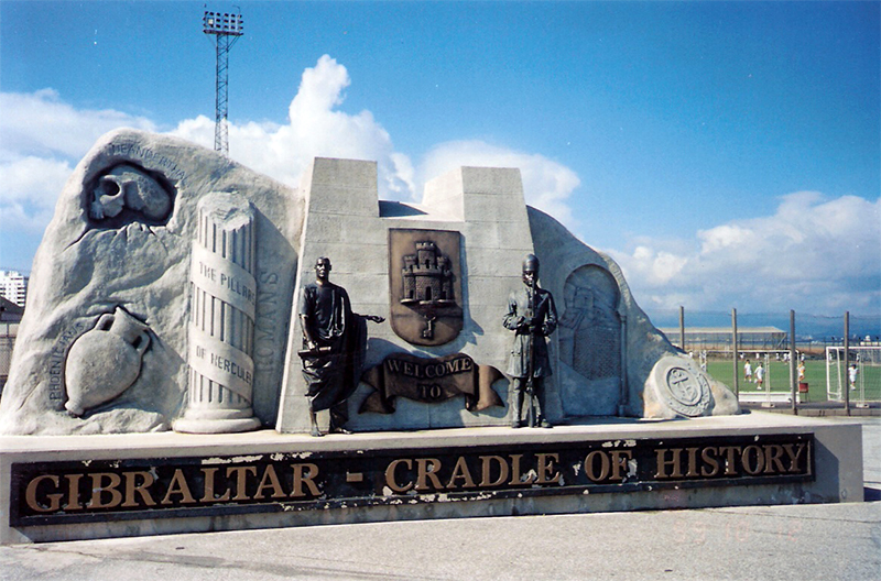 Cradle_of_History_monument small