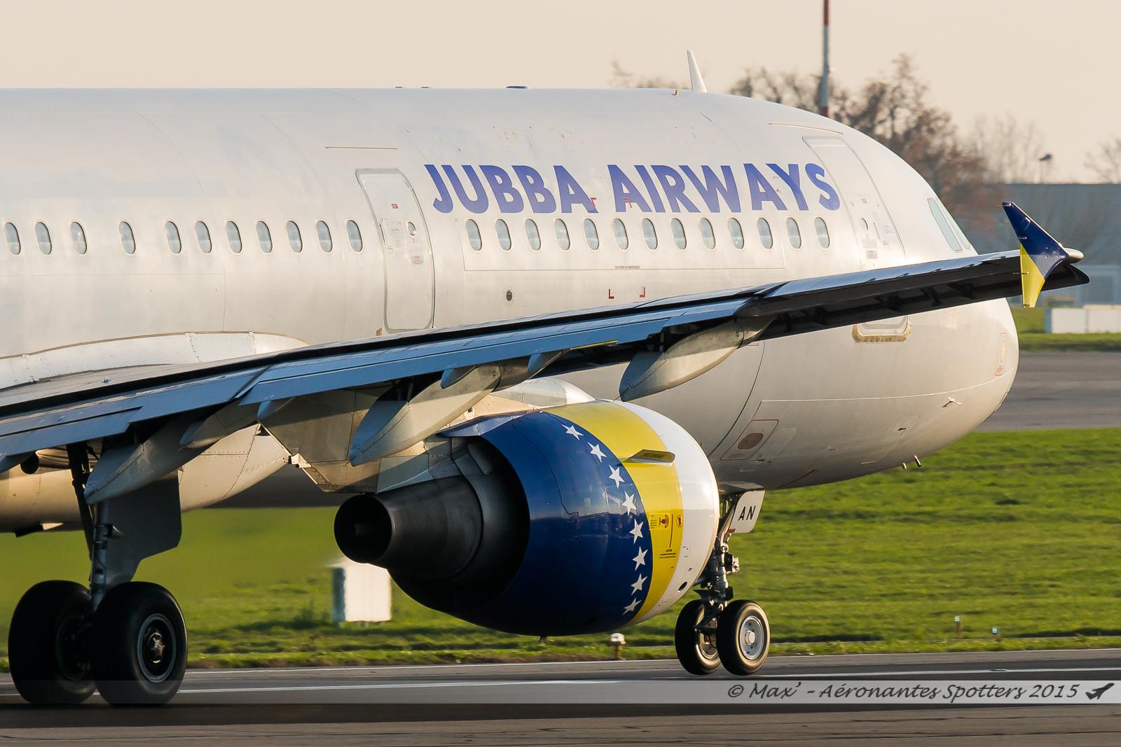 [26/12/2015] Airbus A321-100 (F-GYAN) Jubba Airways 15122610161520914313855913