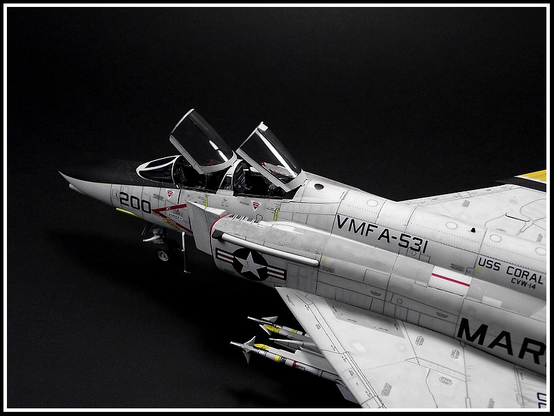 F-4N Phantom II -1/48 - Academy 1601170556304926413902900