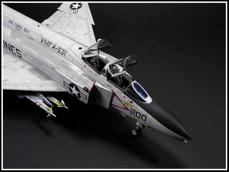 [Academy] 1/48 - McDonnell-Douglas F-4N Phantom II  1601170556304926413902902