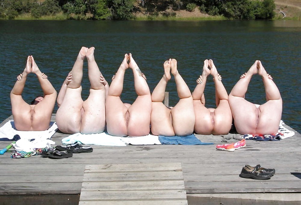 Chubby outdoor bending watching