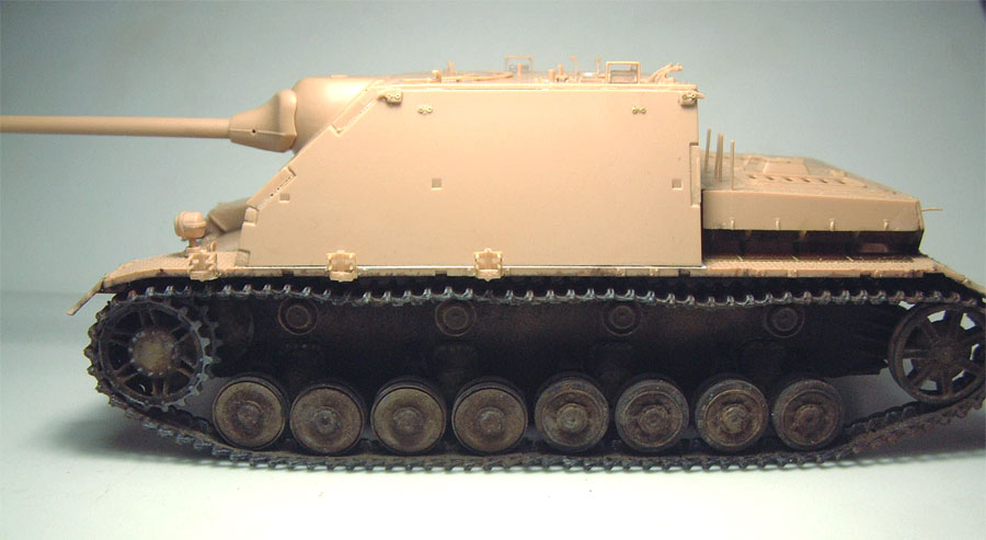 Panzer IV/70 (A) Sd.Kfz.162/1 - [HobbyBoss] - 1/35e - Page 2 1602151154274769013976948