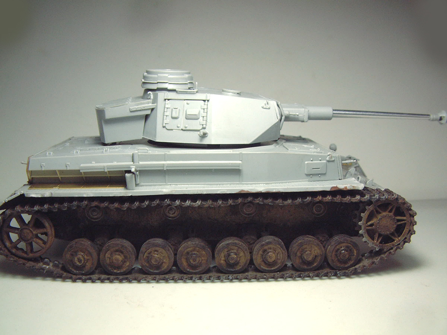 Panzer IV Ausf.H - 1/35e - [Italeri] 1603151155024769014062508