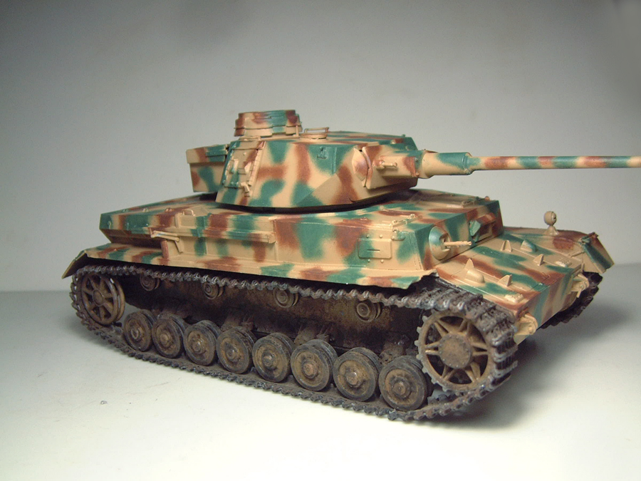 Panzer IV Ausf.H - 1/35e - [Italeri] 1603181125004769014069253