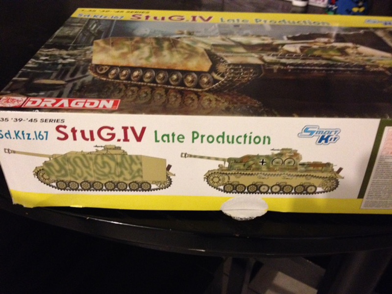 Sd.Kfz 167 "STUG IV" late production DRAGON 1/35 16040107565121232414111824