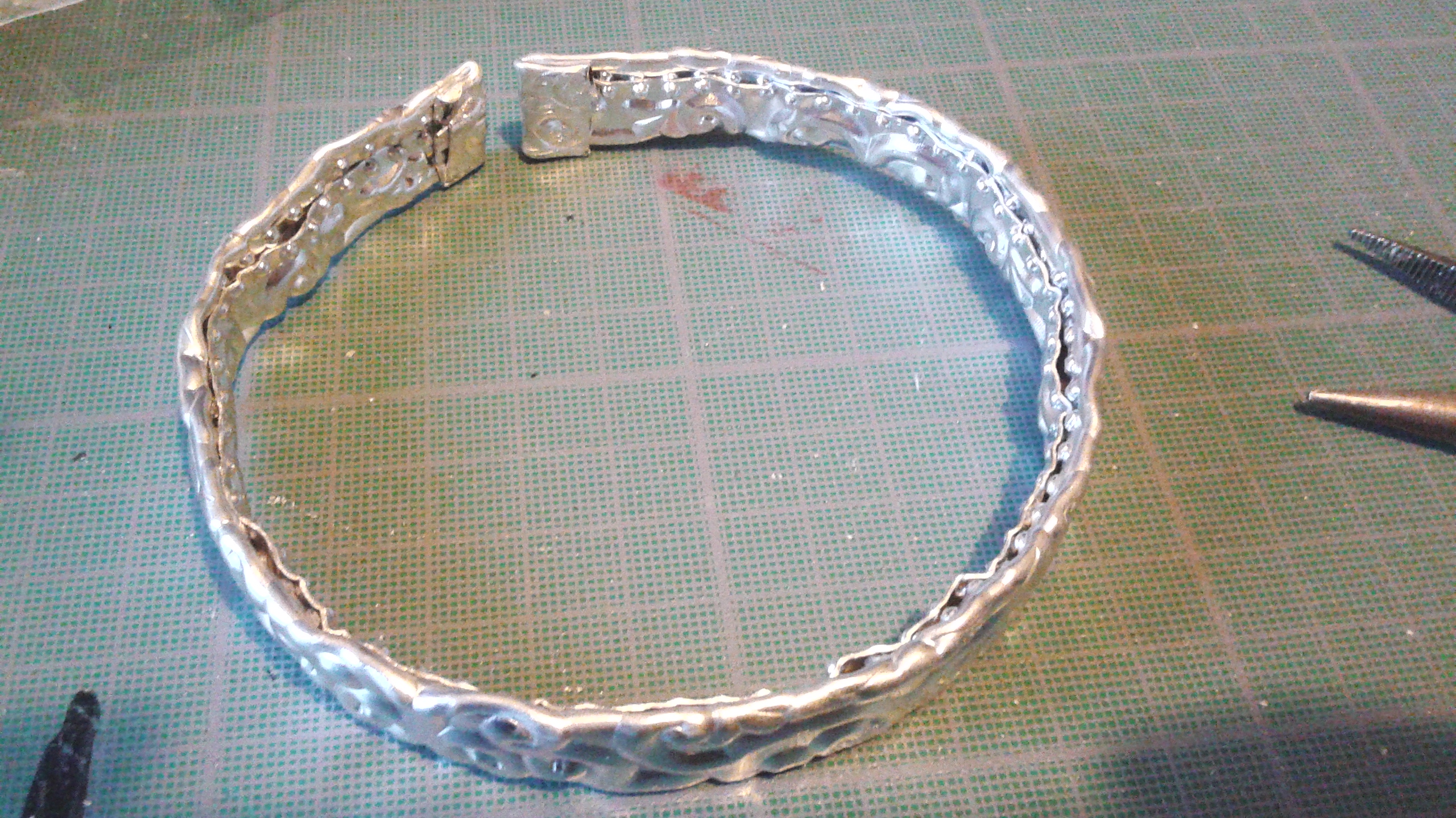 bracelet derni&egrave;re &eacute;tape