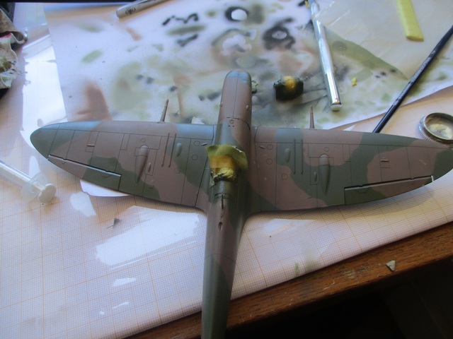 Spitfire mk V Airfix 1.48 16041306592919383014143228