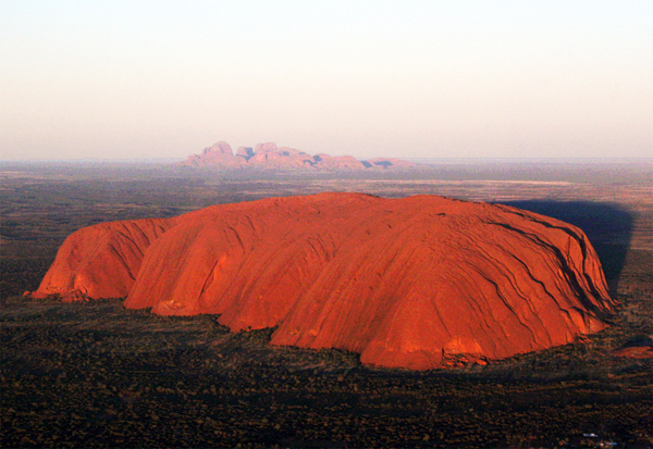 Uluru-KatjaTjuta small