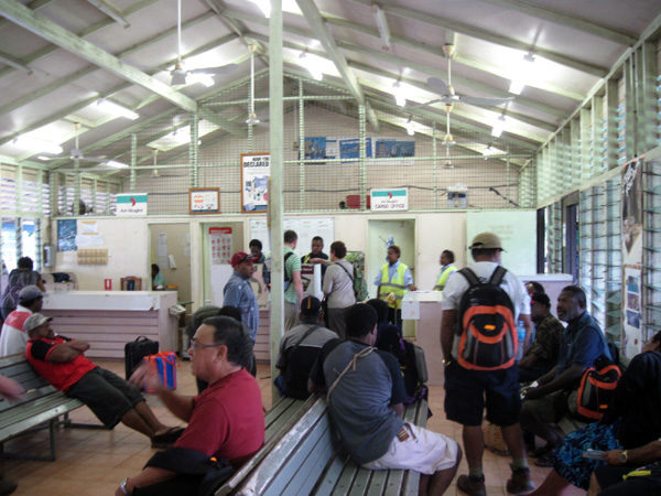 terminal passagers vanimo airport small