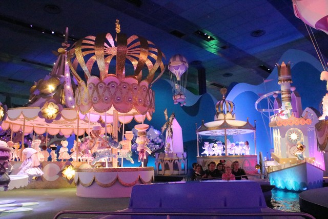 008 - It's a Small World 060