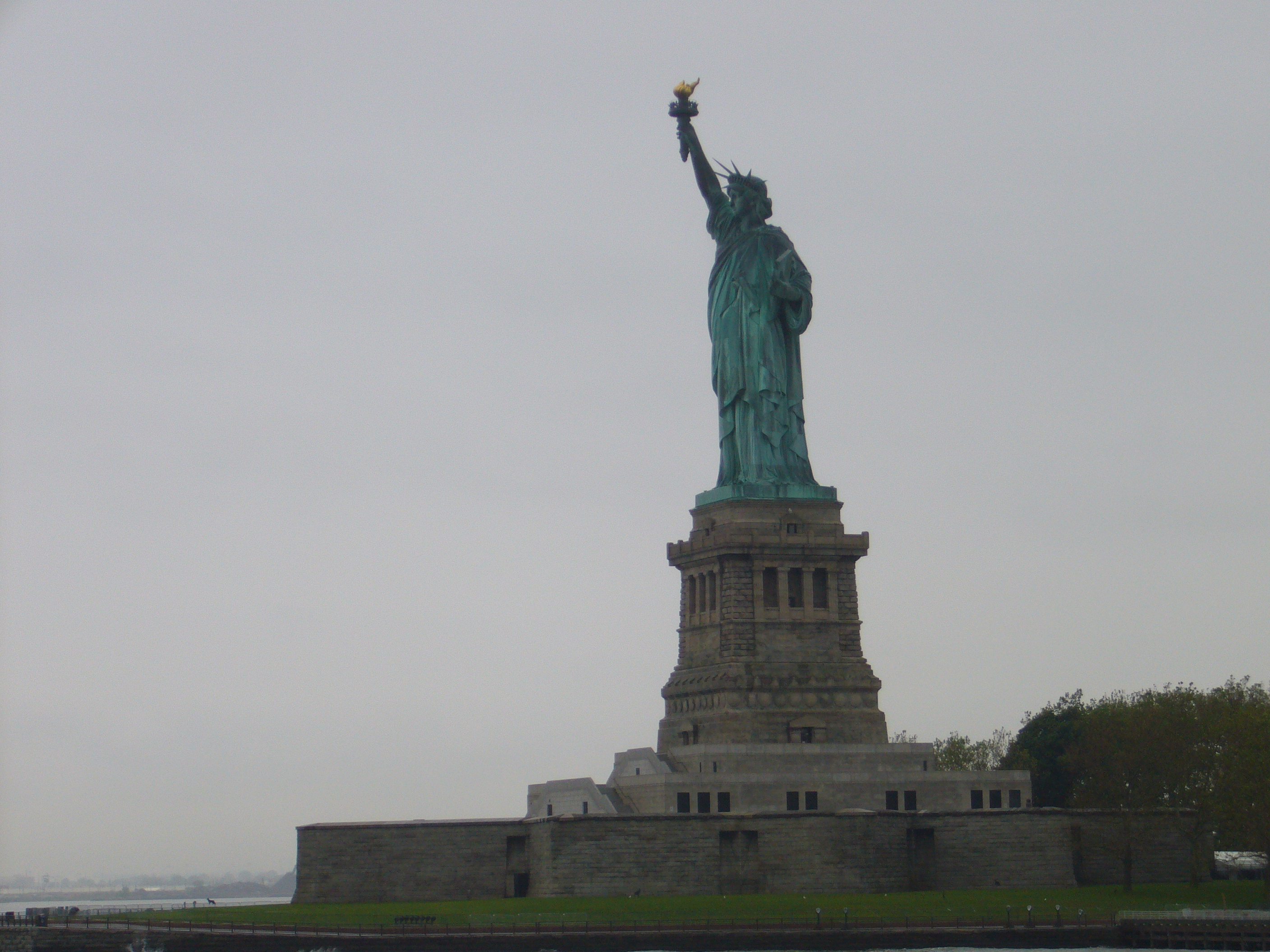 Statue de le Libert&eacute; vue du ferry8