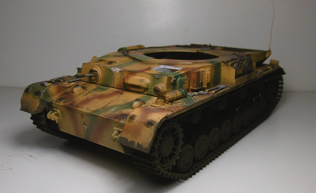 Panzer IV H/J 1/35 Academy - Page 2 16070107135221038614346714