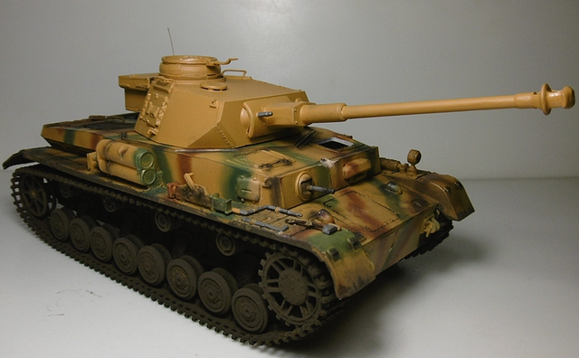 Panzer IV H/J 1/35 Academy - Page 2 16070107141921038614346719