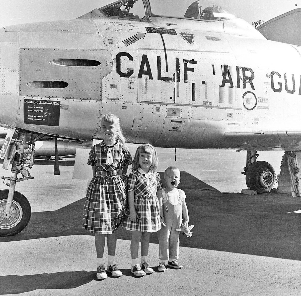 Lets_hear_it_for_the_195th__Fighter_Squadron__1958__the_Clarks