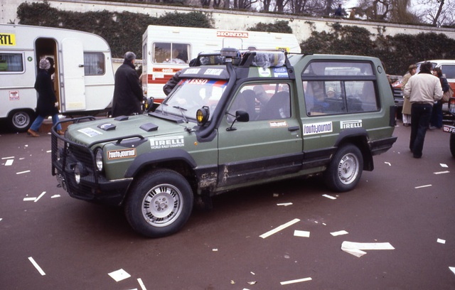 Une Rancho au Rallye Paris Dakar 1979 16072305581419827914390088