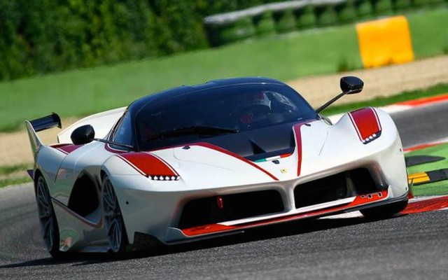 Ferrari FXX K Tamiya. - Page 5 16080507502913504514413456