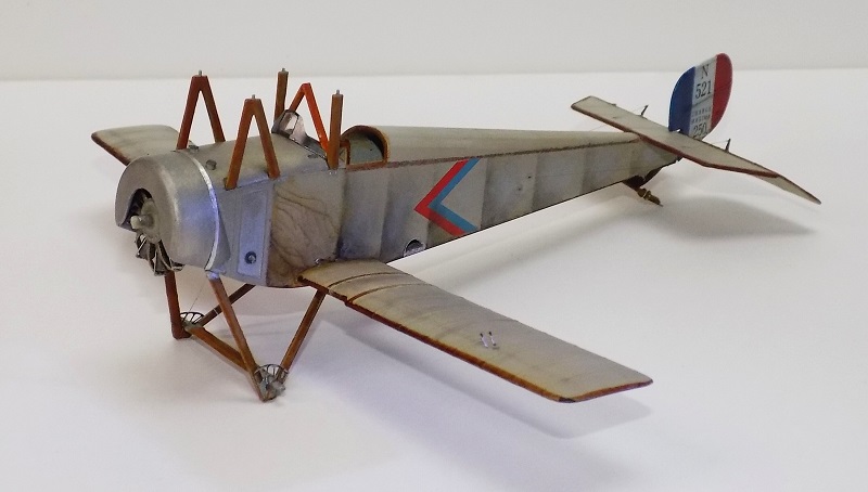 Nieuport 10 au 48ème - Spécial Hobby 16081811011910331814436380