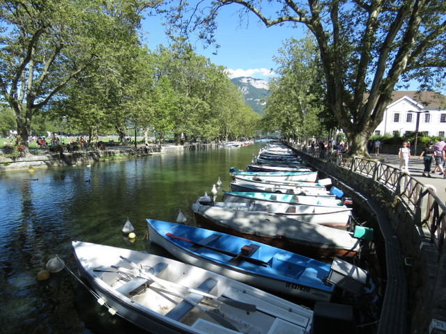 052 Annecy 1
