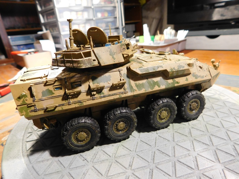 1/35 - LAV A2 - Trumpeter 1608270341206230014453824