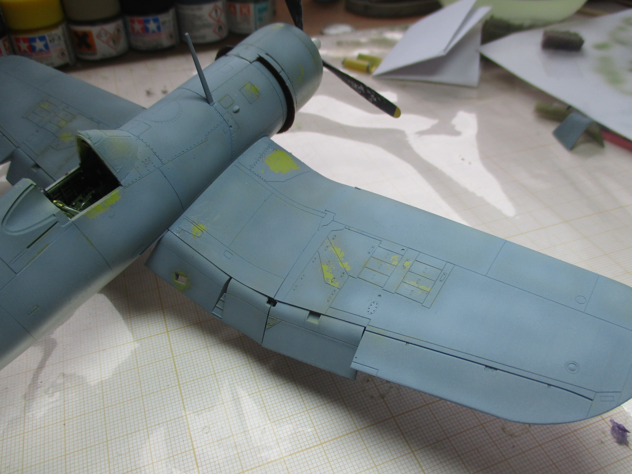 F4u-1 Corsair VMF-213 Tamiya Birdcage 1/48 - Page 2 16091107055121893314485499