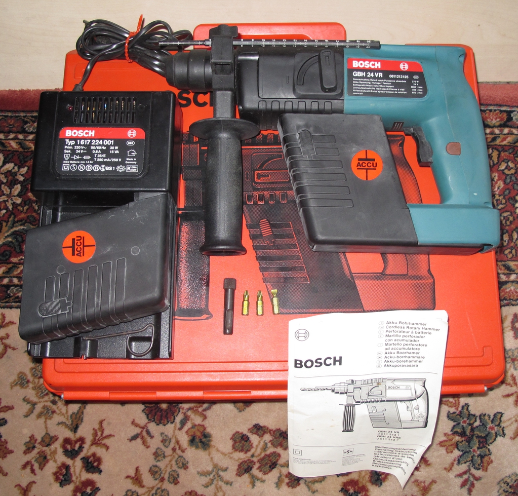 Perceuse perforateur &agrave; batterie rechargeable GBH 24 VR Bosch 01