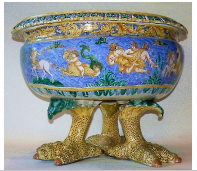 O Fialetti-lavemains musée faience Nevers