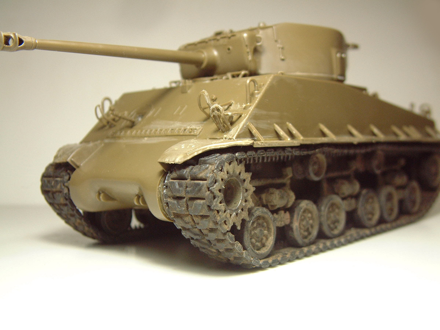 M4A3E8 Sherman "Fury" - 1/35e - [Italeri] - Page 2 1610201213294769014568471