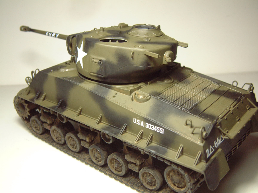M4A3E8 Sherman "Fury" - 1/35e - [Italeri] - Page 2 1610210724254769014572489
