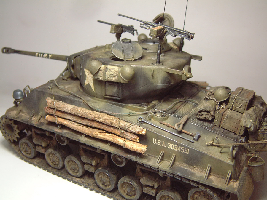 M A E Sherman Fury E Italeri