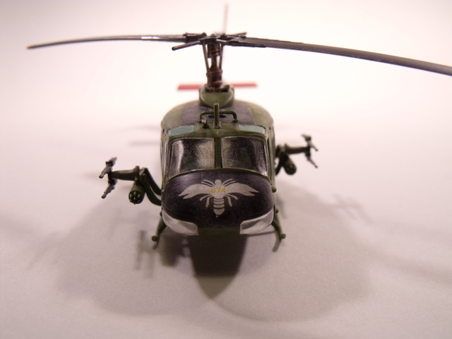 [Revell] Bell UH-1H Gunship 1/100 16112003231812553914647906