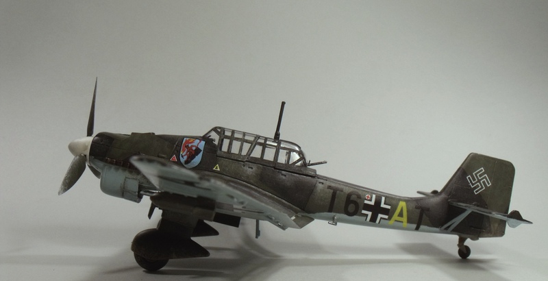 [Zvezda] Junkers Ju-87 Stuka 17011403510012553914771381
