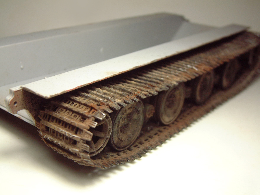 Jagdpanzer E-100 -1/35e [Trumpeter] 1701280620484769014808289